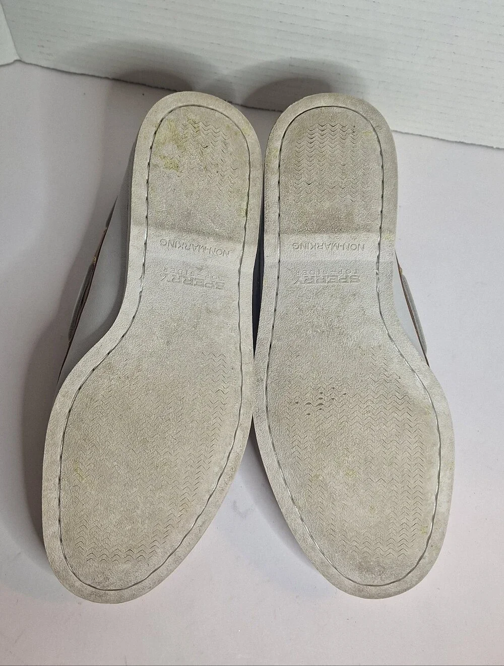 Sperry Authentic Gold Cup 2 EYE Boat Shoes Ivory Leather Lambskin Lining Mens 9